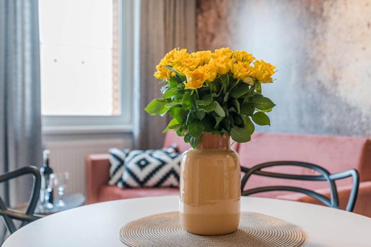 Platinum Premium Apartment Грудзёндз Экстерьер фото